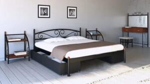 Металлические кровати: надежное спальное место на все времена