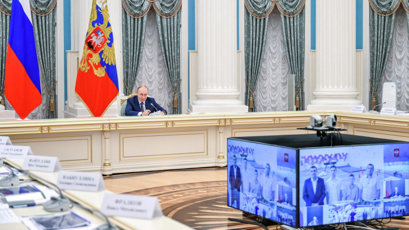 Путин: в новых регионах восстановлено и построено почти 23 тысячи объектов