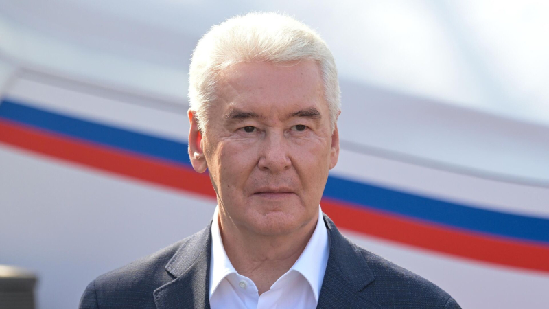 Собянин открыл в "Коломенском" пешеходную набережную