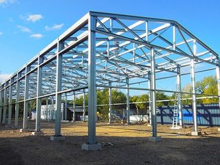 Особенности строительства зданий из металлоконструкций