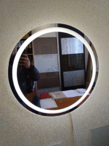 Особенности изготовления зеркала на заказ