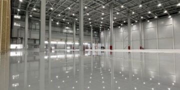 Наливные полимерные полы: особенности, применение и преимущества