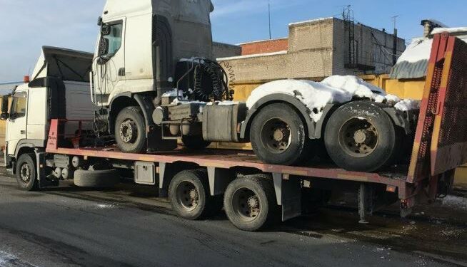 Грузовой эвакуатор: специализированное транспортное средство для перевозки и погрузки крупногабаритных грузов