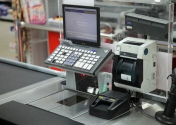 Прикассовое оборудование: что нужно знать об эффективном оснащении бизнеса в современном мире