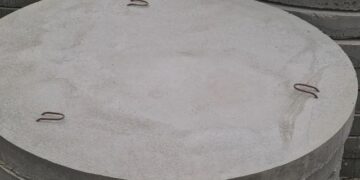 Колодезные днища: виды, назначение и особенности выбора