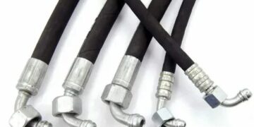 Критерии выбора гидравлических шлангов: основные параметры и особенности