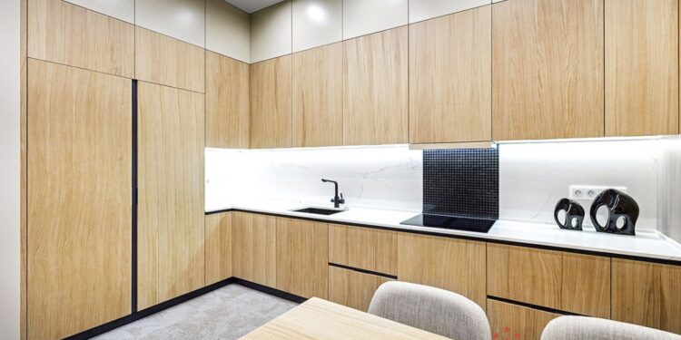 Дизайн угловой кухни в 2022 году