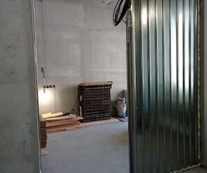 Установка пенала для раздвижной двери