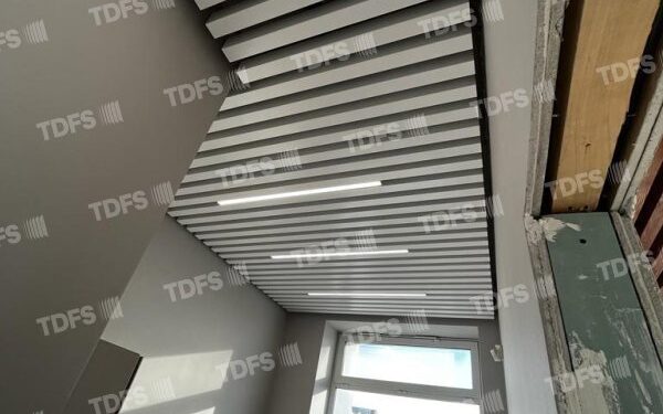 Кубообразные потолки: особенности, преимущества и применение в интерьере