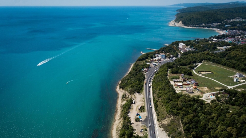 Хуснуллин заявил о приостановке строительства трассы Сочи-Джубга