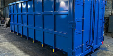 Мусорные контейнеры: виды баков