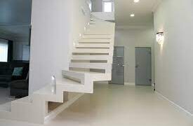 Лестницы из искусственного камня в интерьере