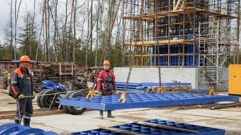 Минстрой: около 100 тысяч специалистов потребуется для пяти ВСМ в России