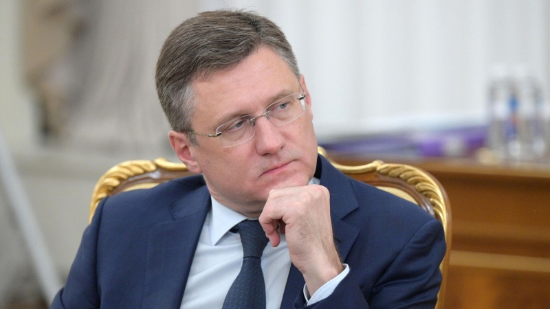 Новак поручил подготовить разбор ситуации строительстве и автоотрасли