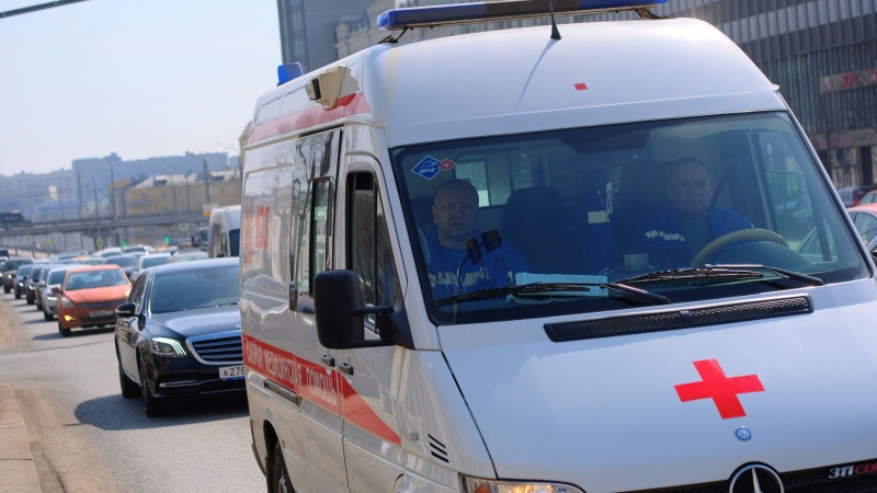 Рабочий погиб при падении в котлован на стройке в Москве