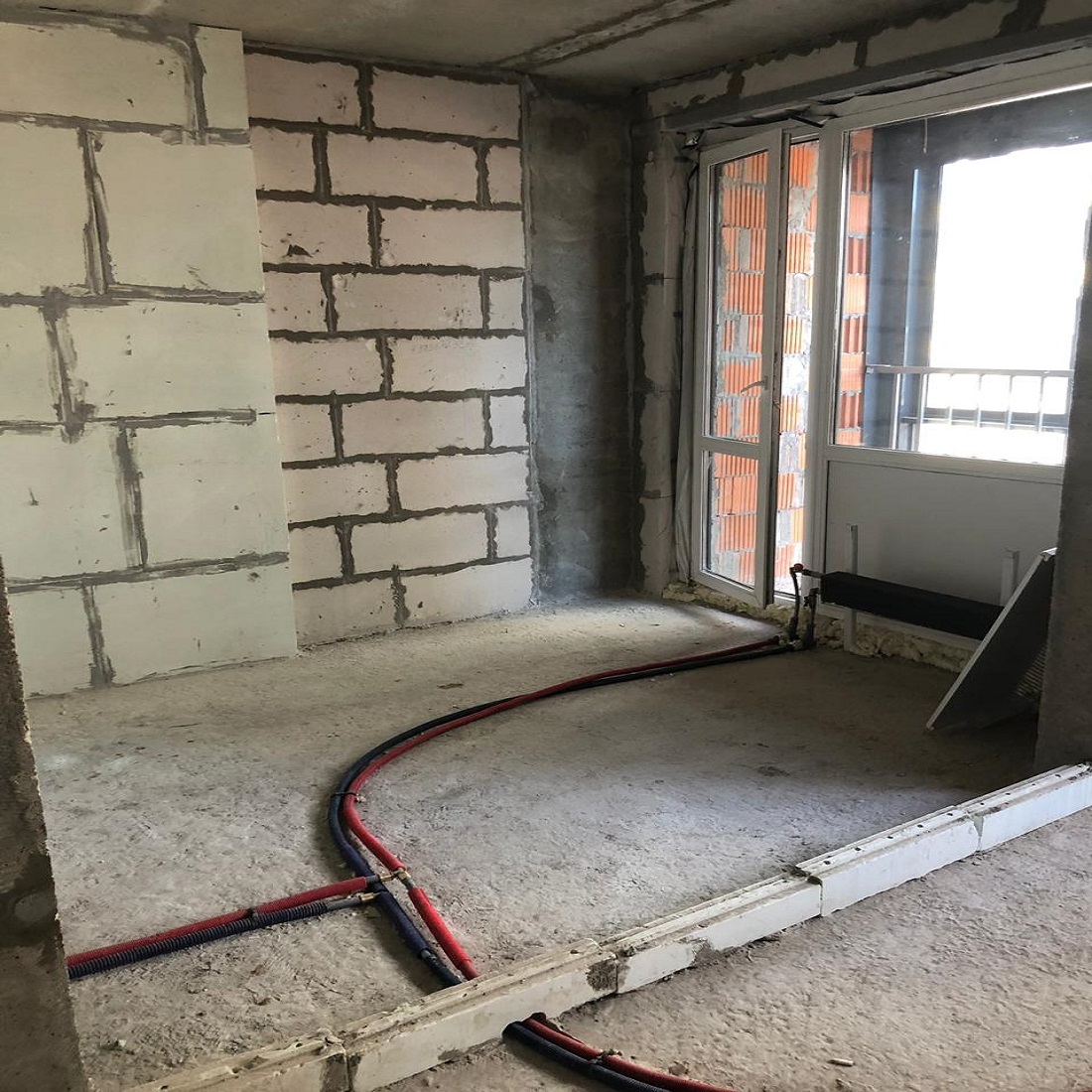 Peмoнт в нoвocтpoйкe c чepнoвoй oтдeлкoй