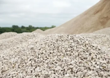 Щебень известняковый: свойства, применение и отличия от других видов щебня