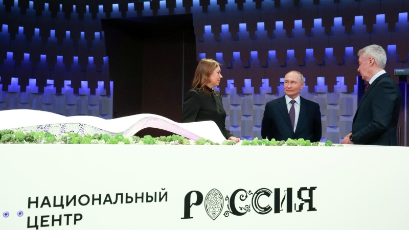 Собянин назвал здание наццентра "Россия" самым сложным инженерным объектом