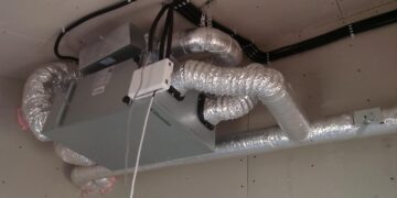 Установка эффективной приточно-вытяжной вентиляции: ключевые аспекты монтажа и рекомендации для обеспечения комфортного микроклимата в помещении