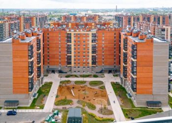 В Петербурге завели уголовные дела из-за задержки сдачи домов ГК «Самолет»