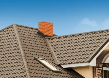 Металлочерепица на крышу: плюсы и минусы материала