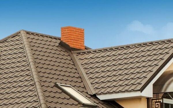 Металлочерепица на крышу: плюсы и минусы материала